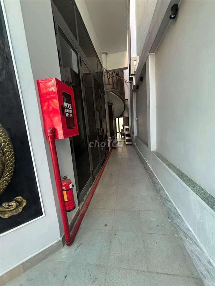 Cho Thuê Tòa Nhà Đường Nguyễn Oanh 