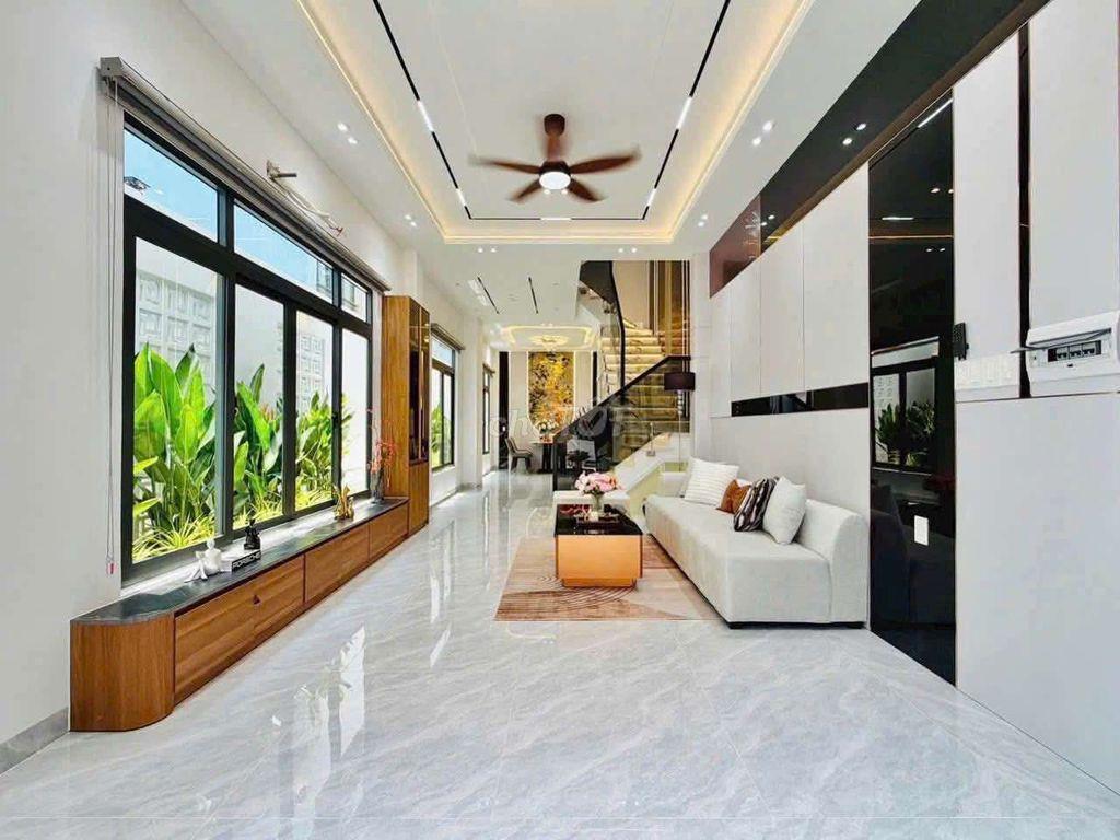 Cho Thuê Siêu Phẩm xây mới full nội thất ngay chợ Gò vấp 