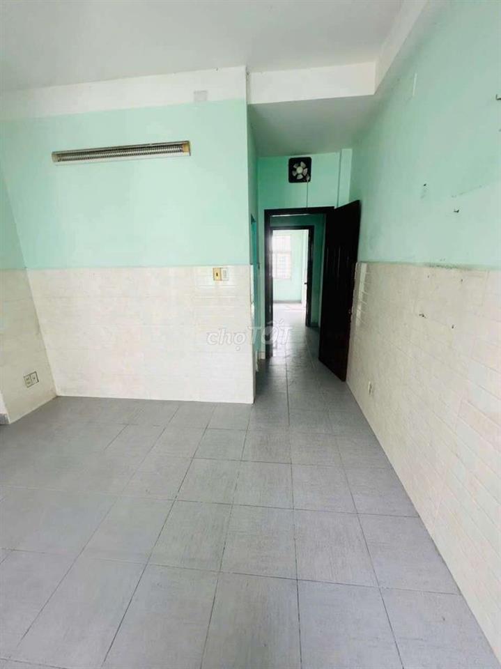 Cho Thủe Nhà Hẻm xe hơi thông ngay lê đức thọ 