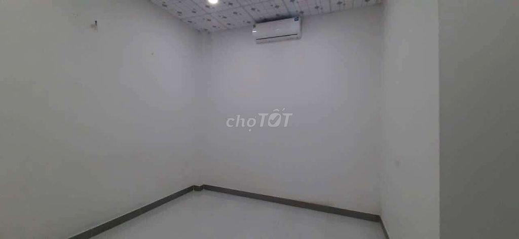 Cho Thủe Nhà Hẻm 872 Quang Trung