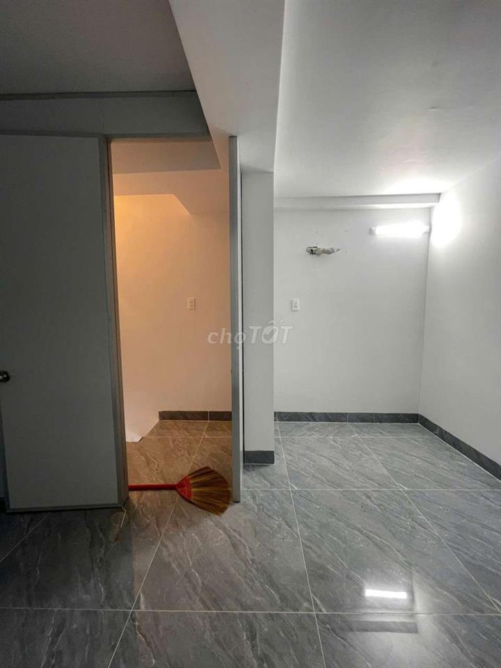 Cho Thuê Nhà Mặt Tiền Đường Hẻm Nguyễn Văn Khối 