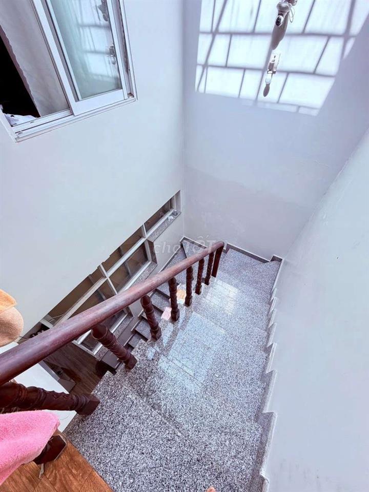 MẶT TIỀN HẺM xe hơi né nhau PHAN HUY ÍCH 