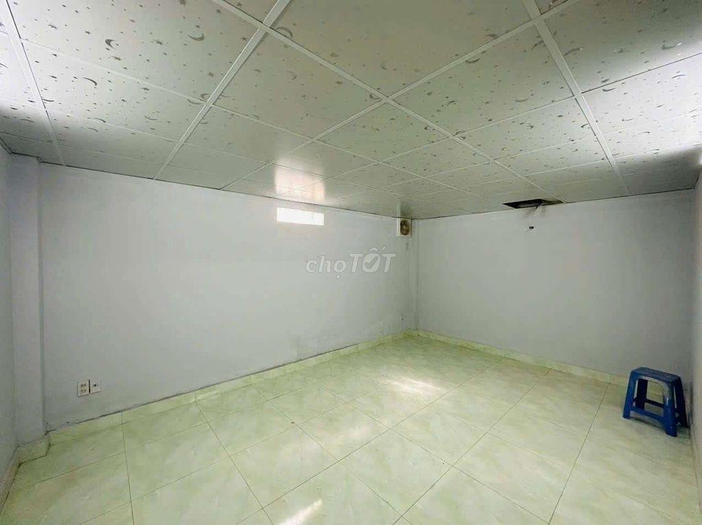Cho Thuê Nhà Nguyên Căn Hẻm oto Tới Cửa 