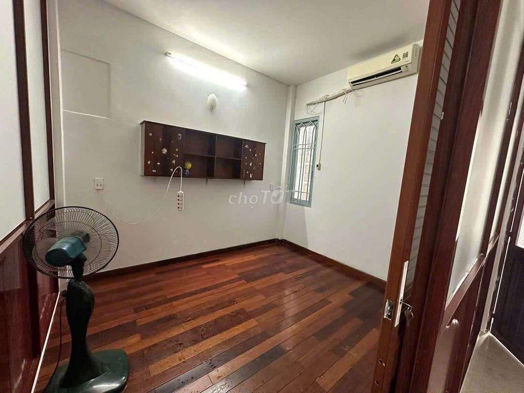 Cho Thuê Nhà Nguyên Căn Gần Trường Phan Chu Trinh 