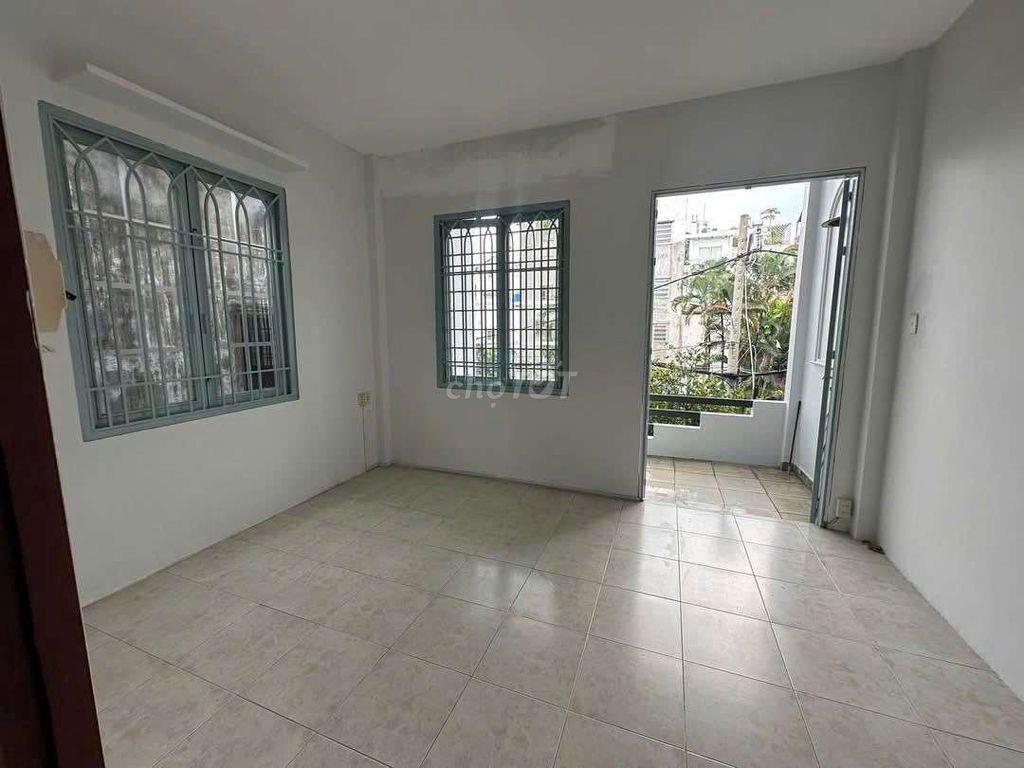 Cho Thuê Nhà Nguyên Căn Gần Trường Phan Chu Trinh 