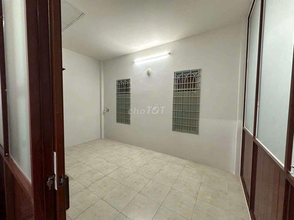 Cho Thuê Nhà Nguyên Căn Gần Trường Phan Chu Trinh 
