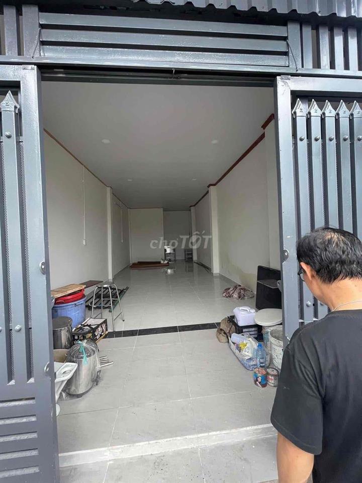 CHO THUÊ NHÀ CẤP 4 Ngay gần nhà thờ Bắc Dũng đường Thống nhất