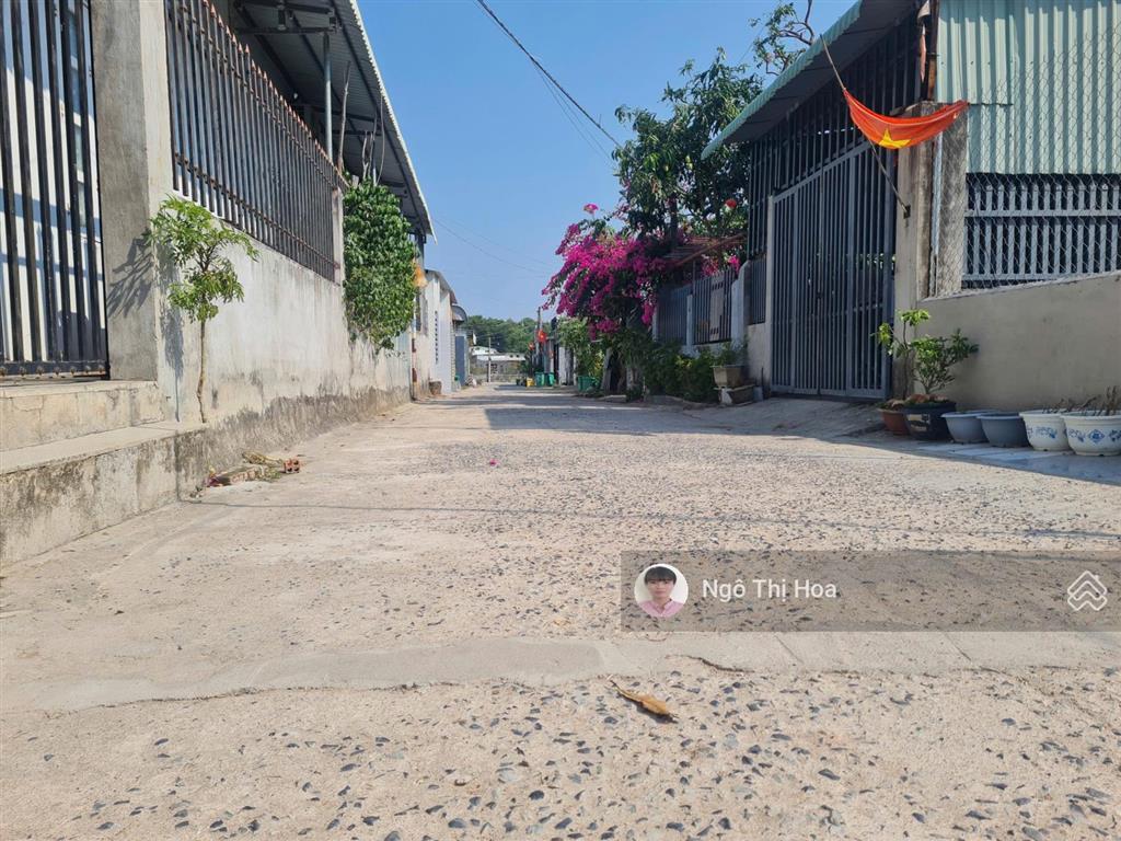 Chủ cần tiền đạ hạ giá lô đất 120m2 còn 1,550 tỷ ngay trung tâm kcn phú mỹ 3 dân cư kín mít