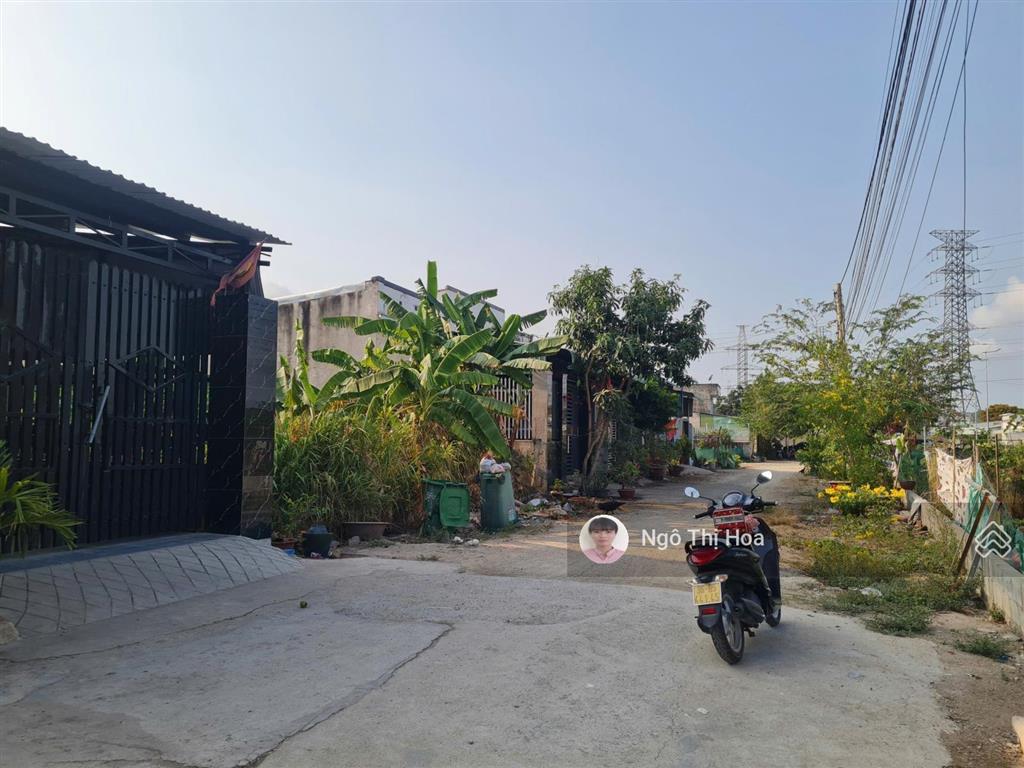 Đất cách đường s chỉ 50m, dt 10 x 25 = 254m2, 100m2 thổ cư giá 2,9 tỷ giáp trung tâm phú mỹ.