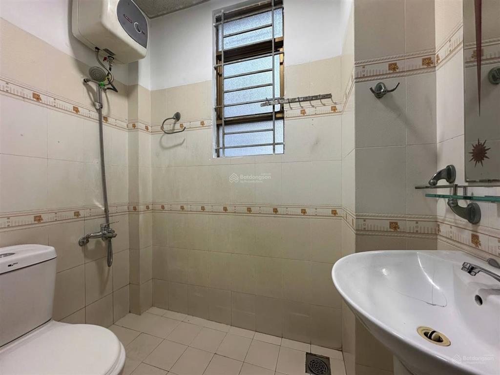 Cho thuê nhà nguyên căn 3 tầng khu bàn cờ, hẻm ô tô cao bá quát nha trang (petfriendly)