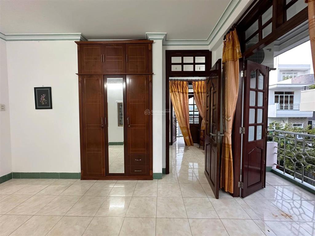 Cho thuê nhà nguyên căn 3 tầng khu bàn cờ, hẻm ô tô cao bá quát nha trang (petfriendly)
