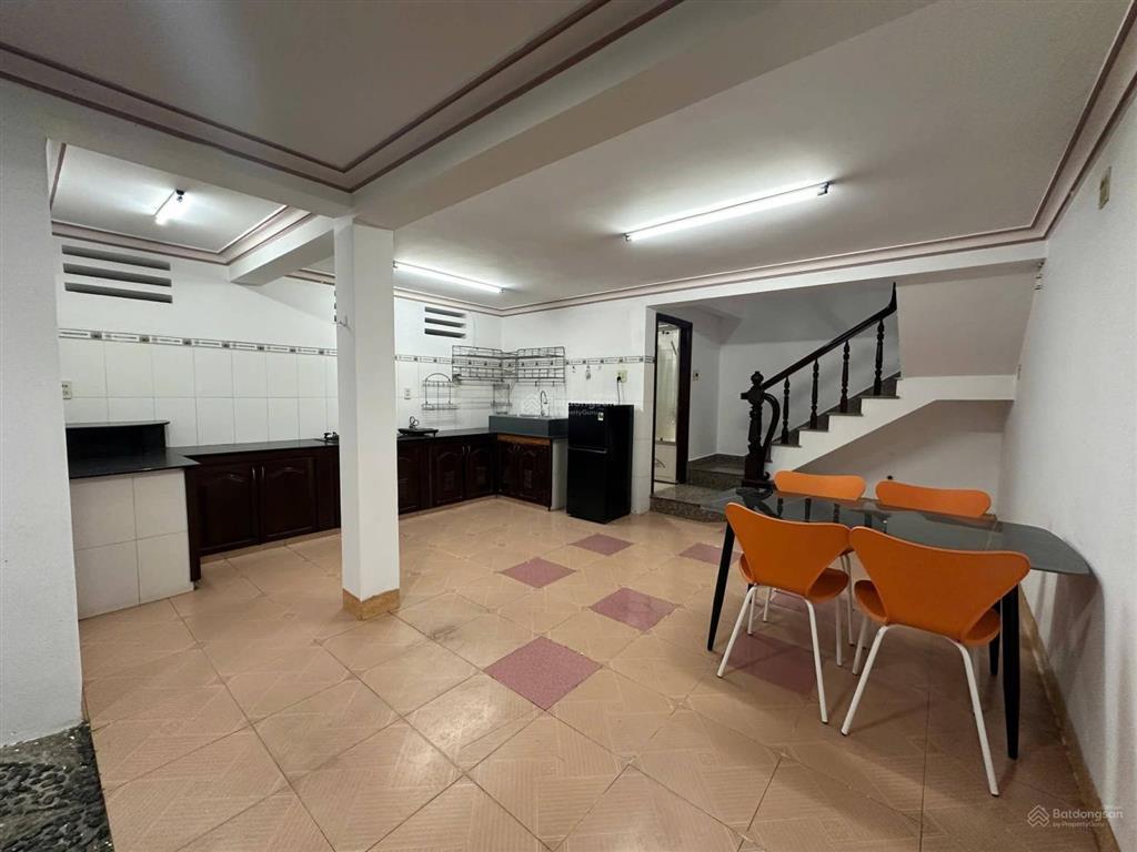 Cho thuê nhà nguyên căn 3 tầng khu bàn cờ, hẻm ô tô cao bá quát nha trang (petfriendly)