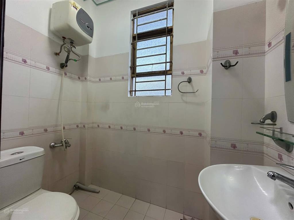 Cho thuê nhà nguyên căn 3 tầng khu bàn cờ, hẻm ô tô cao bá quát nha trang (petfriendly)