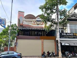 Cho thuê nhà mặt tiền đường yersin nha trang ngang 9,5m, 223m2, 3 tầng vị trí trung tâm, gần biển