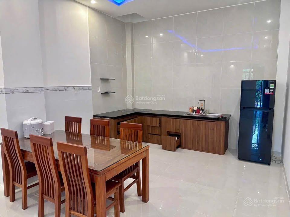Cho thuê nhà mặt tiền hà quang 2 nha trang 56m² 3 tầng 20tr/tháng đường 12m ô tô tránh