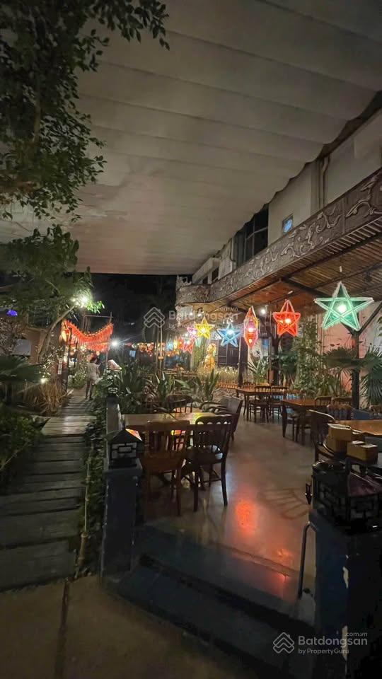 Cho thuê mặt bằng 800m tuệ tĩnh, phố tây nha trang ngang 23m mở nhà hàng, beer club, showroom