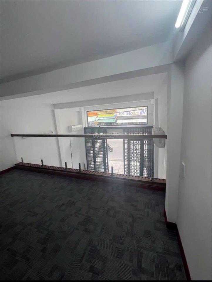 Cho thuê nhà mặt tiền thống nhất nha trang ngang 4.2m, 200m2 sử dụng, 7 phòng riêng biệt mới xây