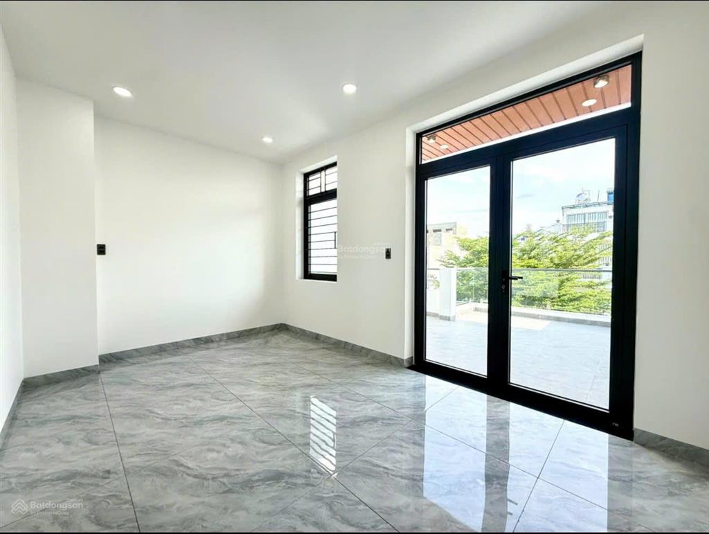 Cho thuê nhà kđt mỹ gia nha trang 270m² 3pn 4wc nội thất cơ bản giá 20tr/tháng
