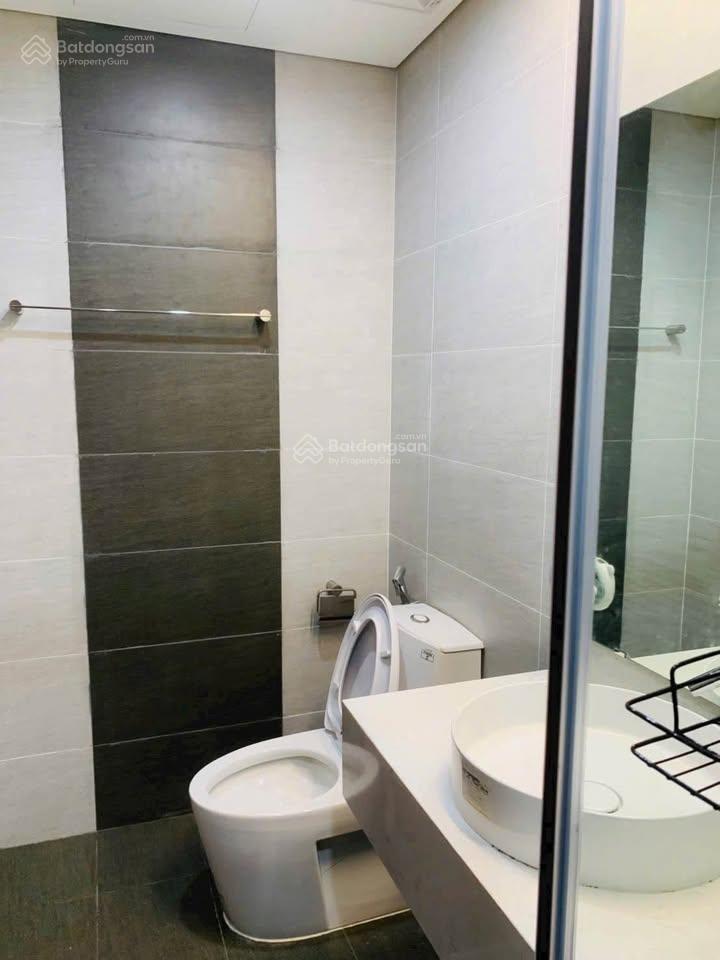 Cho thuê căn hộ hud building nha trang căn góc 69m2 2pn 20tr/tháng, trung tâm phố tây, gần biển