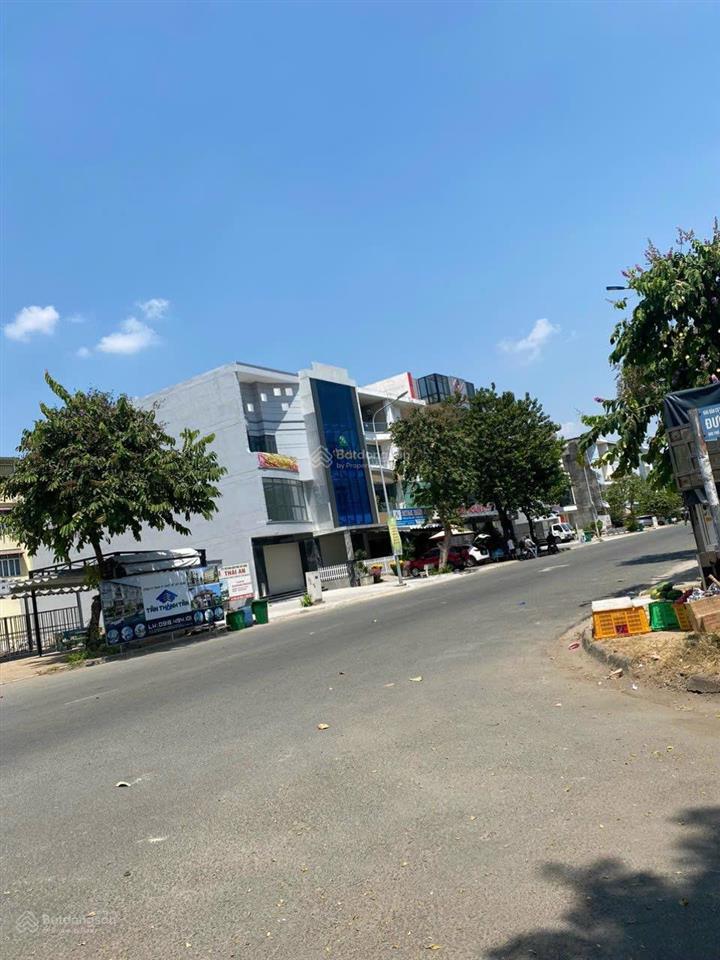 Bán lô đất rẻ nhất đường 30m khu khang điền còn sót lại 17,9ty  156m