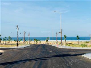 Chủ cần tiền gấp, bán nhanh đất biển nhơn hội. đã có sổ. giá chỉ 1ty3x. cách biển vài bước chân