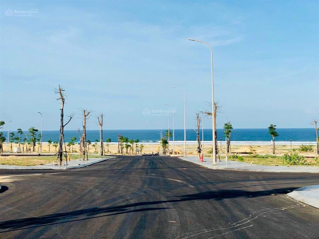 Cần bán đất biển nhơn hội  quy nhơn. giá 1,3 tỷ. đã có sổ đỏ
