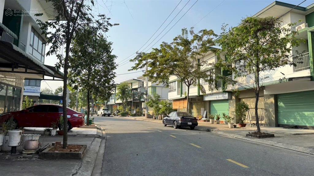 Chỉ cần 300 triệu sở hữu căn nhà 2 tầng tại tp hcm. sổ hồng sẵn, mua nhà tặng đất. thuê từ 57 tr
