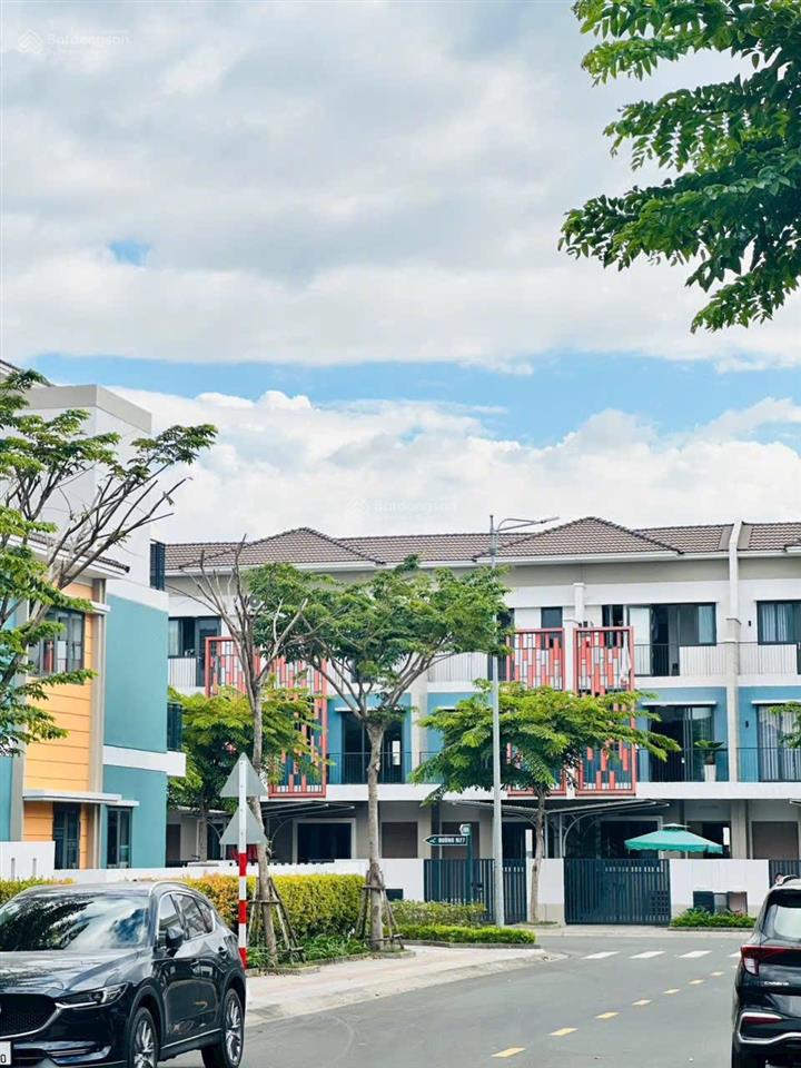 Mua vào lời ngay 150 triệu, rẻ nhất phân khu trung tâm sun casa central, vsip2. cho thuê 1416 tr