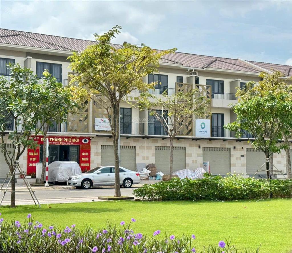 Shophouse rẻ nhất sun casa central, giá 3,6 tỷ, cho thuê 1618 tr/ tháng, hỗ trợ vay 80%.