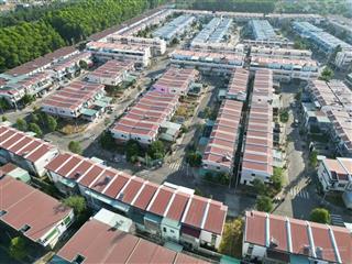 Nhà rẻ nhất hồ chí minh, ngay đại học việt đức, giá 1 tỷ 6, cho thuê 68 tr/tháng.