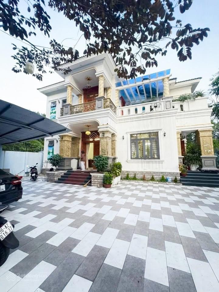 Biệt thự trung tâm thành phố mới bình dương