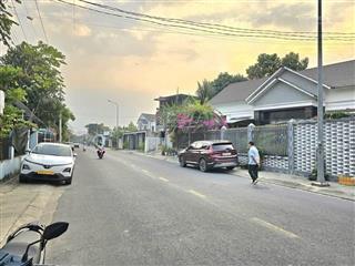 Nhà mái thái mặt tiền dx001 phú mỹ 8x30m