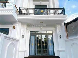 Bán nhà phú lợi thủ dầu một 1 trệt 2 lầu 5x21 gần chợ k8 đại học bình dương giá 4.85 tỷ