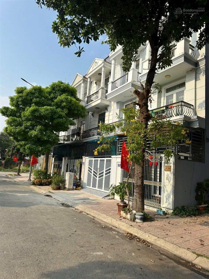 Bán đất kdc phúc đạt thủ dầu một, vị trí đẹp, đường nhựa 7m