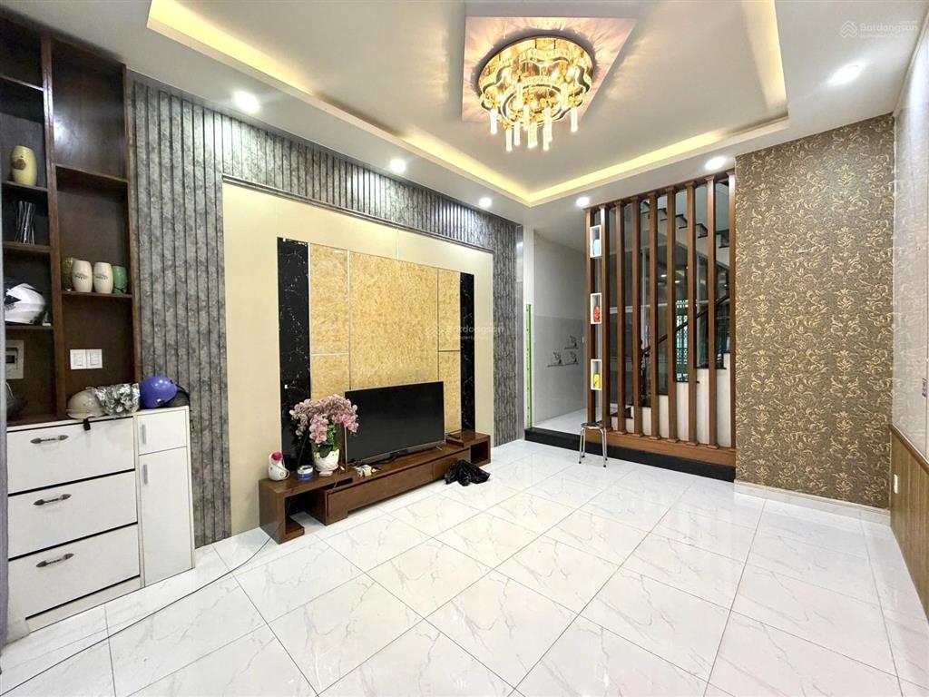 Nhà 3 tầng kdc phúc đạt, thủ dầu một  4 phòng ngủ, giá 4,29 tỷ