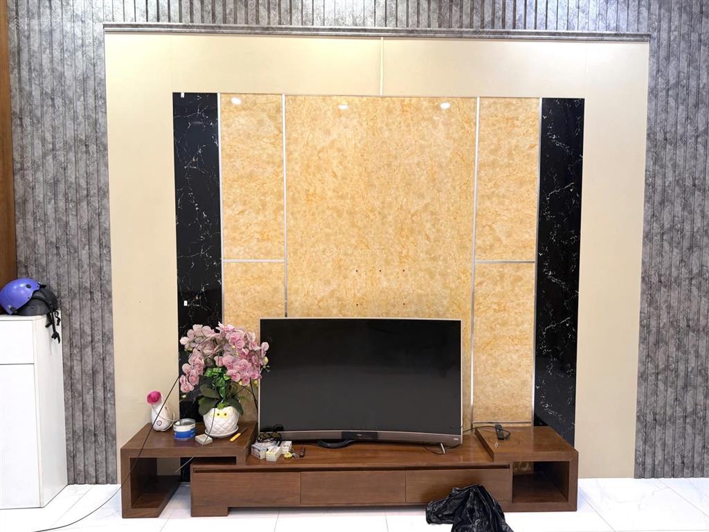 Nhà 3 tầng kdc phúc đạt, thủ dầu một  4 phòng ngủ, giá 4,29 tỷ