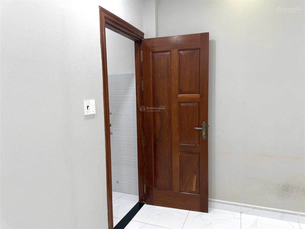 Nhà 3 tầng kdc phúc đạt, thủ dầu một  4 phòng ngủ, giá 4,29 tỷ
