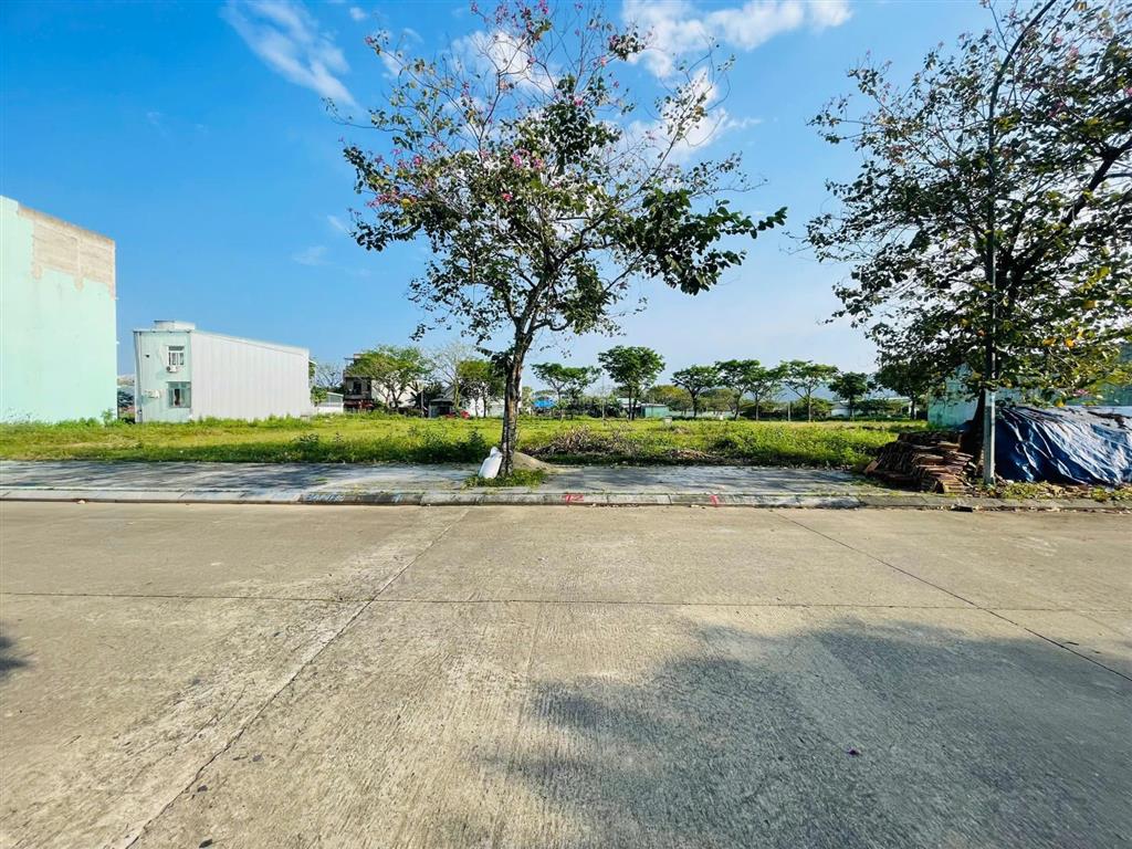 Bán đất golden hills, khu a2  b2.55, gần trường đàm quang trung, gần công viên tuyệt đẹp!