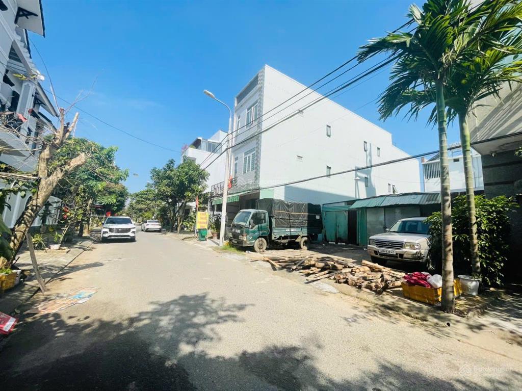 Bán cặp đất 250m2 bàu mạc 5, ngang 10m, gần biển nguyễn tất thành