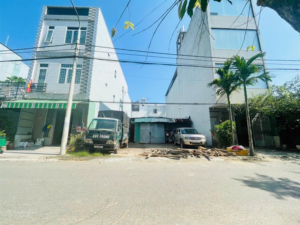 Bán cặp đất 250m2 bàu mạc 5, ngang 10m, gần biển nguyễn tất thành