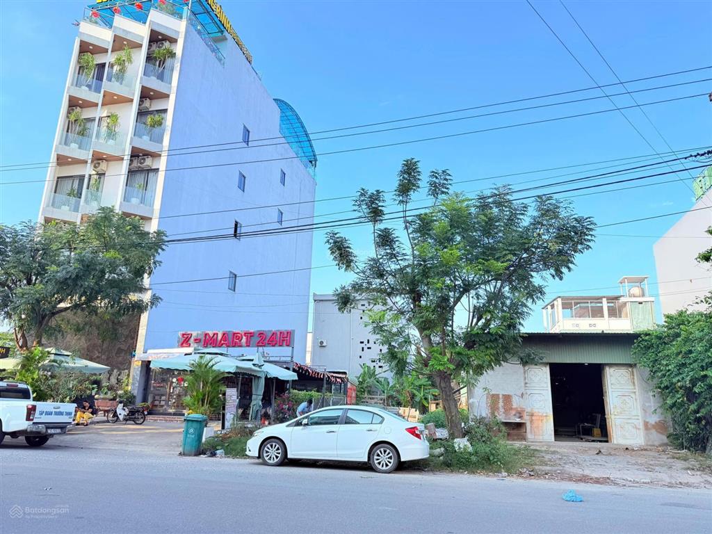 Bán đất xây khách sạn, tòa căn hộ, đường 15m bàu mạc 23, gần biển nguyễn tất thành