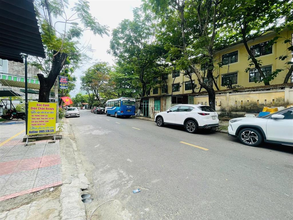 Bán đất gần ngô thị nhậm  đường 7.5m, gần mega market, khu dân cư đông
