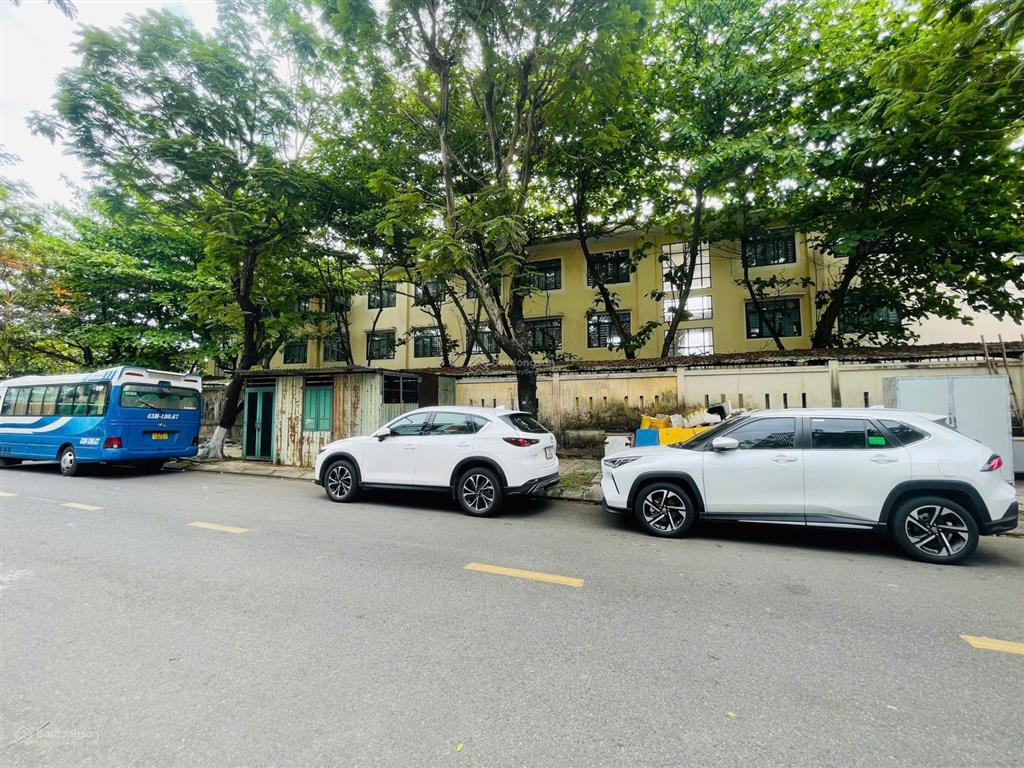 Bán đất gần ngô thị nhậm  đường 7.5m, gần mega market, khu dân cư đông