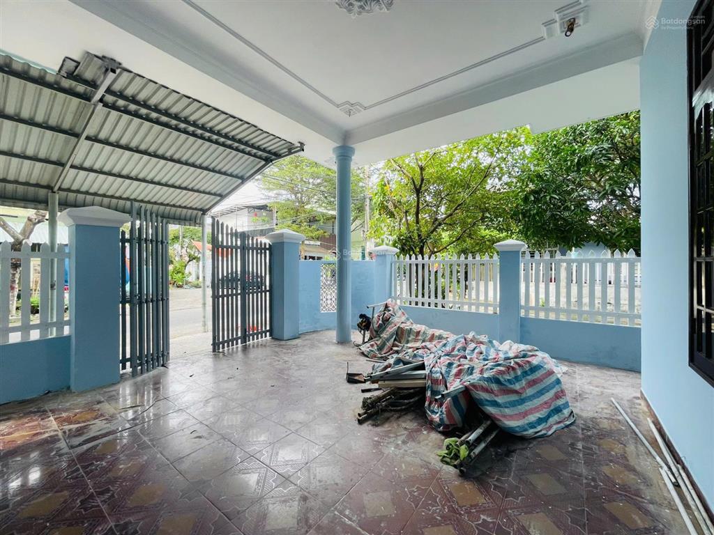 Bán nhà 2 tầng lô góc hàm trung 6, gần mê linh, khu vực tiềm năng phát triển mạnh