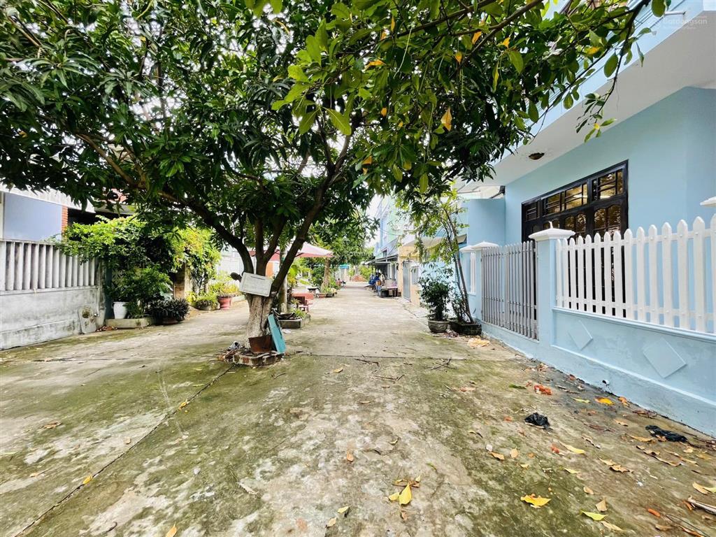 Bán nhà 2 tầng lô góc hàm trung 6, gần mê linh, khu vực tiềm năng phát triển mạnh