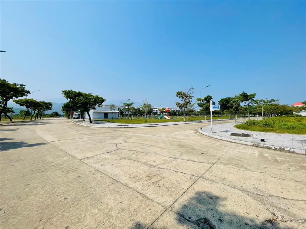 Bán lô biệt thự golden hills rộng 250m2, trực diện công viên tuyệt đẹp!