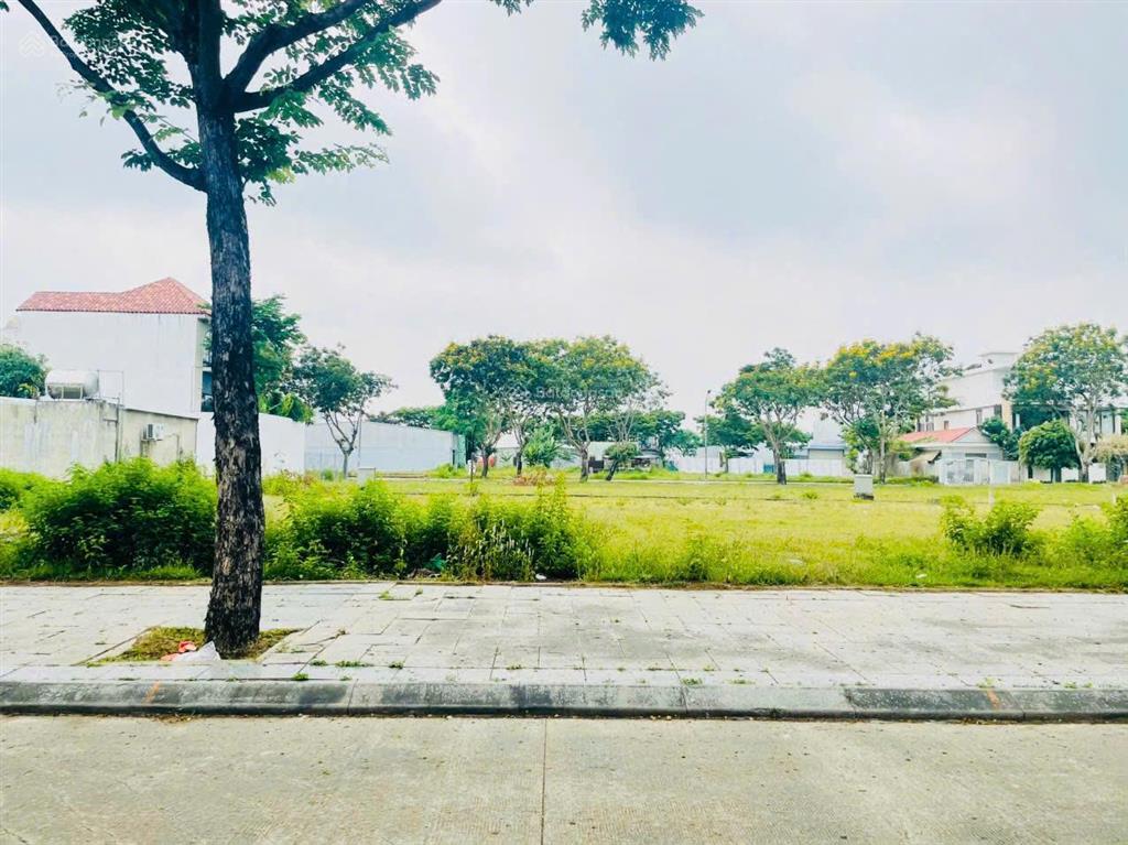 Bán đất đẹp goden hills, khu a1  b2.67, giá chỉ 4.25 tỷ tl