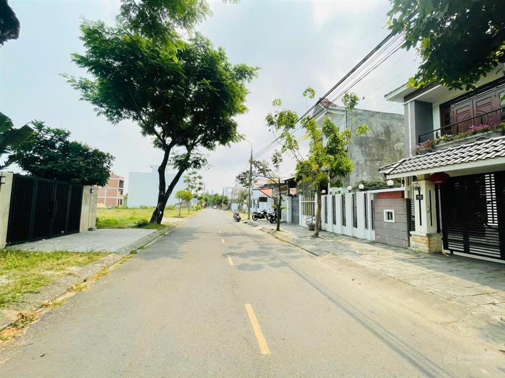 Bán đất đẹp đào ngọc chua, kdc nam nguyễn tất thành nối dài, gần golden hills