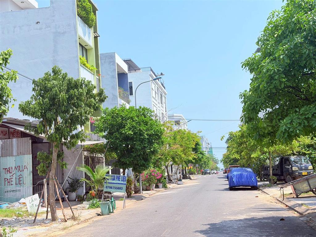 Bán đất trần minh tông, 105m2, đường 7m5 thông biển nguyễn sinh sắc