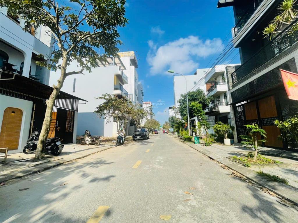 Bán đất hòa minh 28, 108.5m2, khu sầm uất kinh doanh căn hộ